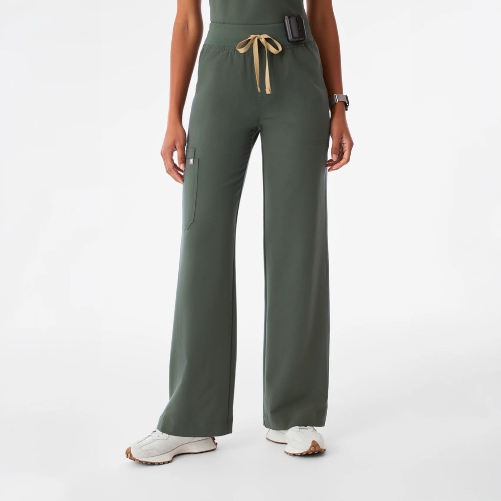 FIGS Isabel High-Rise Wide-Leg Scrub PETITE Pant NWT SIZE SP